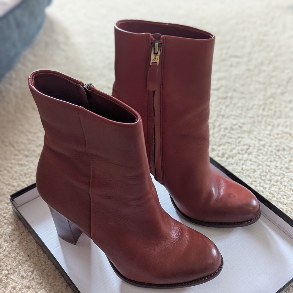 Elegant Brown Leather Ankle Boots